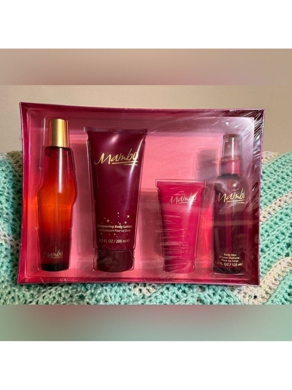 **NEW** Liz Clairborne Mambo Set